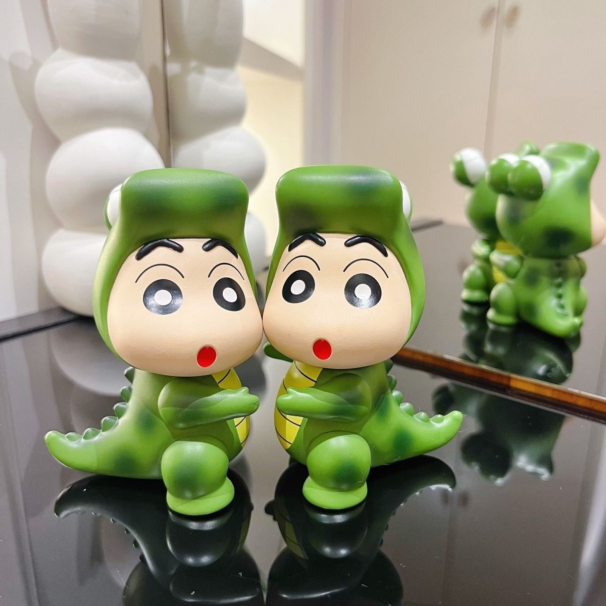 Crayon Shin-chan figurine in a - Event Supplies recension och pris